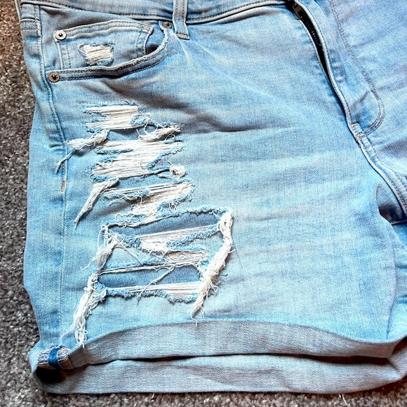 AMERICAN EAGLE SHORTS - Picture 3 of 11